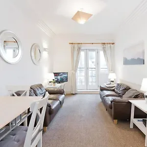 Apartment Immaculate 1-bed In 1, Dublin